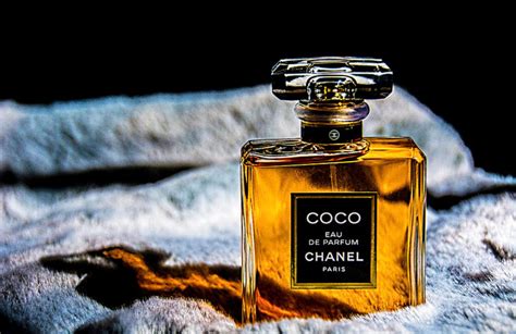 which chanel perfume smells the best|best Chanel perfume for female.